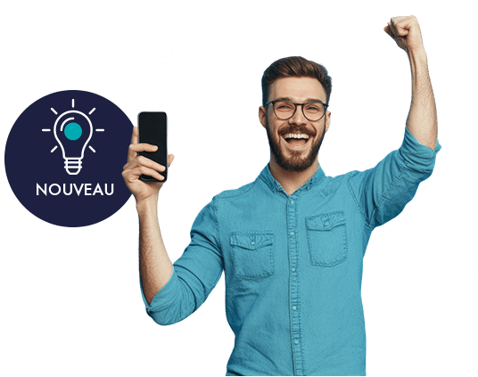 main avec téléphone recevant un e-mail